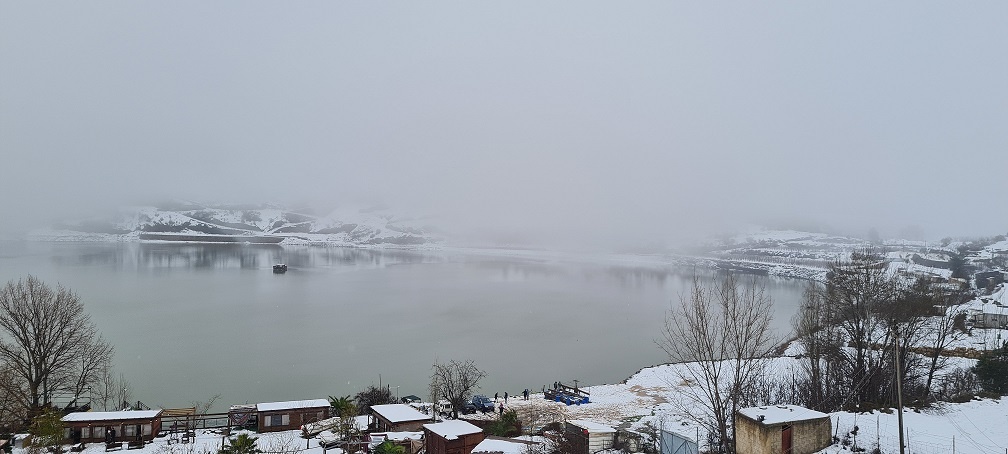 ברכת רם רמת הגולן בשלג