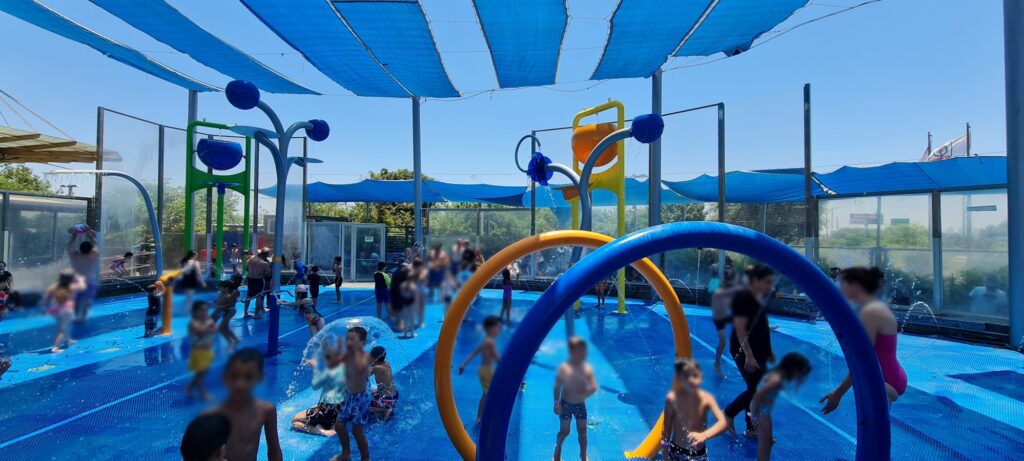 ספלאש שרונים – אטרקציות מים ייחודית לילדים