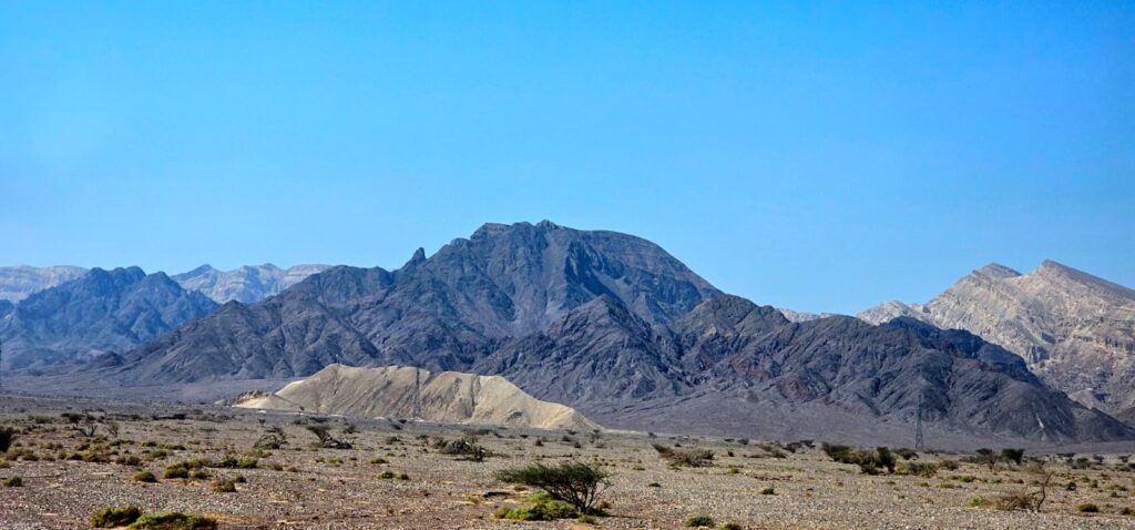 העמק הנעלם ונחל צפונות