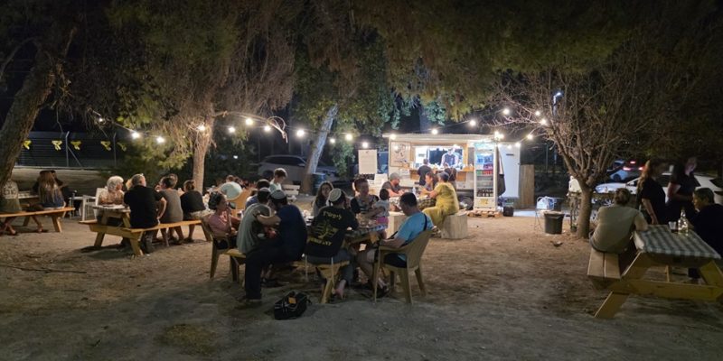 באדיבות מתילדה: עגלת בשר כשרה בעין הנציב