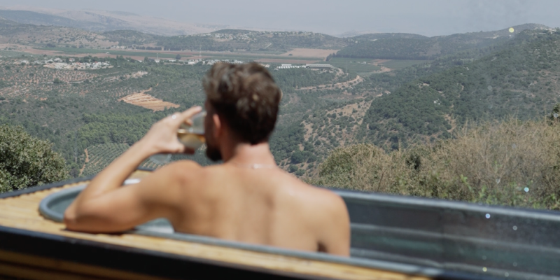 באדיבות גלמפינג חוות רום הר כמון