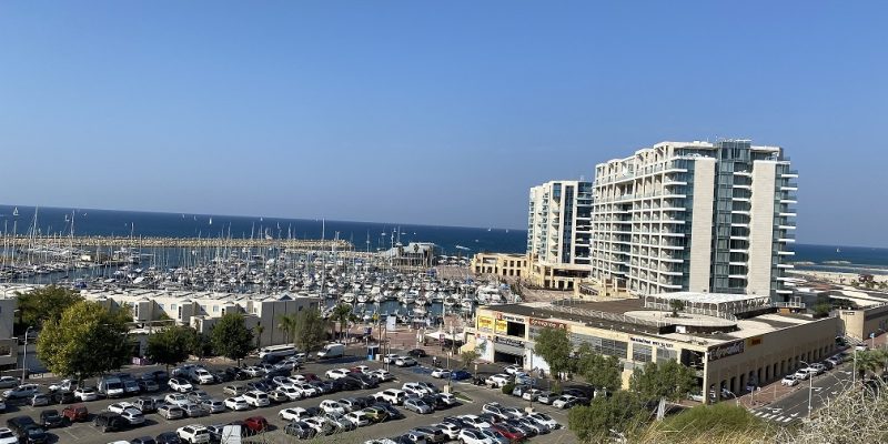תל מיכל – טיול פריחה ותצפית על מרינה הרצליה