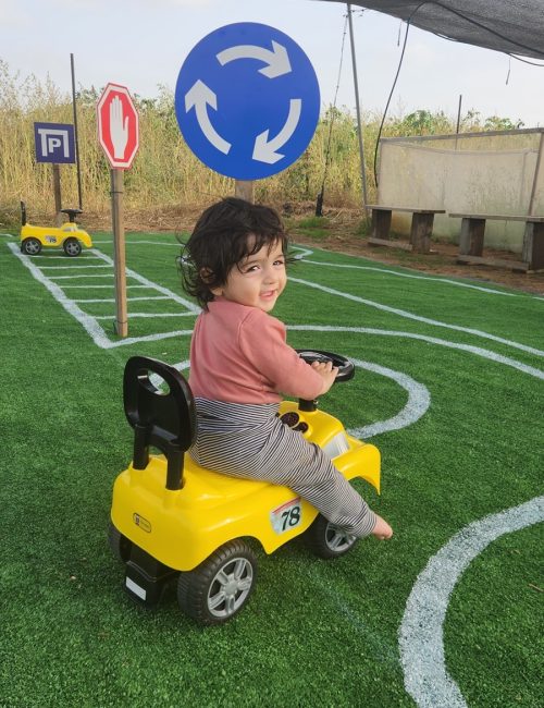 באדיבות: קלחים ומבוכים