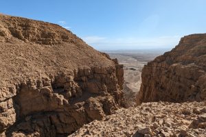 קניון נחל תמר: טיול סולמות ודרגיות